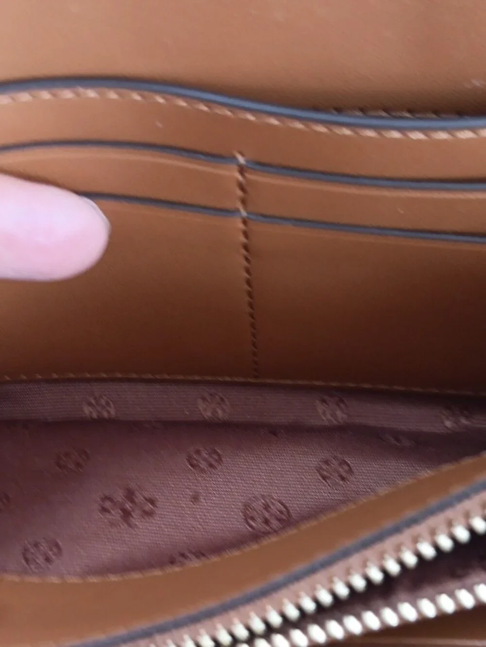 Tory Burch Thea Boho Woven Leather Zip Continental Wallet Cream& Brown with Logo